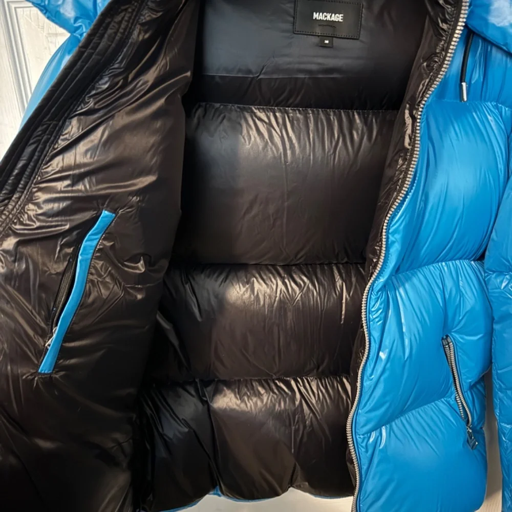 Mackage Kent Lustrous Light Down Jacket with hood. Authentic Mens size 38 - Picture 5 of 5